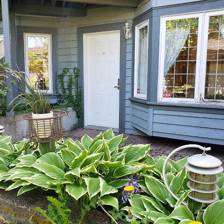 Bright Garden Suite By Forest & Beach & Ubc Vancouver Exterior foto